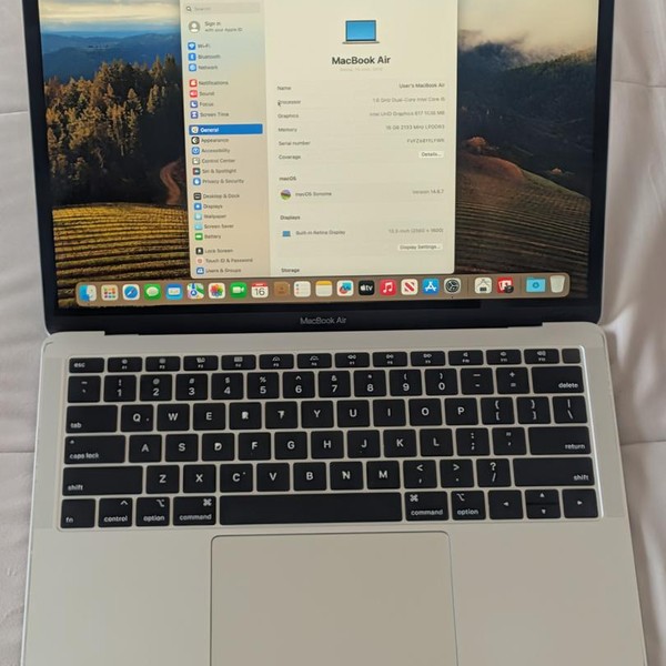 MacBook Air 2019 - 13 inch - 256 GB, Silver, 16 GB, Intel Core i5