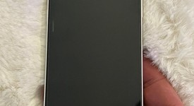 Mint
													Apple iPhone 12 - Unlocked, White, 128 GB, A2172, photo 5 of 10