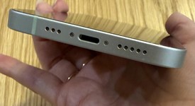 Good
													Apple iPhone 12 - Unlocked, Green, 128 GB, A2172, photo 5 of 11