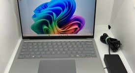 Good
													Microsoft Surface Laptop 7 - Platinum, 256 GB, 16 GB, 13.8", photo 1 of 11