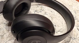 Used
													Beats Studio Pro - Black, photo 4 of 4