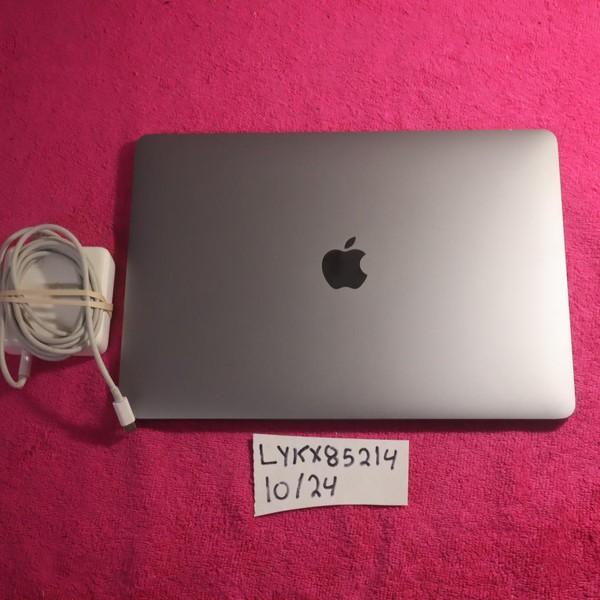 MacBook Pro 2020 - 13 inch - 256 GB, Silver, 16 GB, Intel Core i5