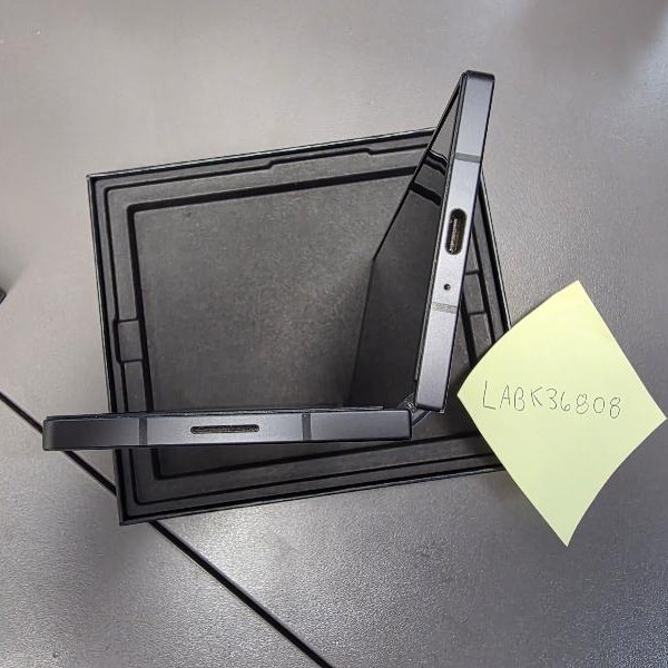 Samsung Galaxy Z Fold6 - Unlocked, 512 GB, Black, 12 GB, SM-F956U1