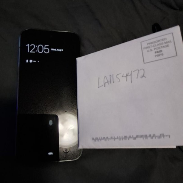 Google Pixel 10 Pro - Unlocked, 128 GB, Obsidian, GA09887