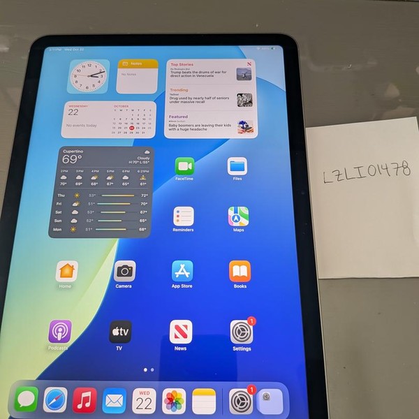 Apple iPad Air 11 inch (M2) 2024 - Unlocked, Gray, 128 GB, A2903