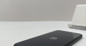 Good
													Apple iPhone SE 3rd Gen 2022 - Unlocked, Midnight, 64 GB, A2595, photo 6 of 6