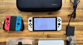 Mint
													Nintendo Switch - OLED - White, 64 GB, photo 1 of 7