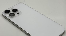 Good
													Apple iPhone 16 Pro Max - Unlocked, White, 512 GB, A3084, photo 1 of 5