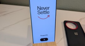 Mint
													OnePlus 13 - Unlocked, Arctic Dawn, 512 GB, 16 GB, photo 3 of 12