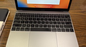 Good
													Macbook Retina 2017 - 12" - I5, Gray, 512 GB, 16 GB, photo 2 of 8