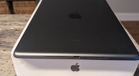 Good
													Apple iPad 9th Gen - Wi-Fi, Gray, 64 GB, A2602, photo 2 of 8