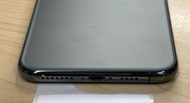 Good
													Apple iPhone 11 Pro Max - Unlocked, Green, 64 GB, A2161, photo 4 of 6