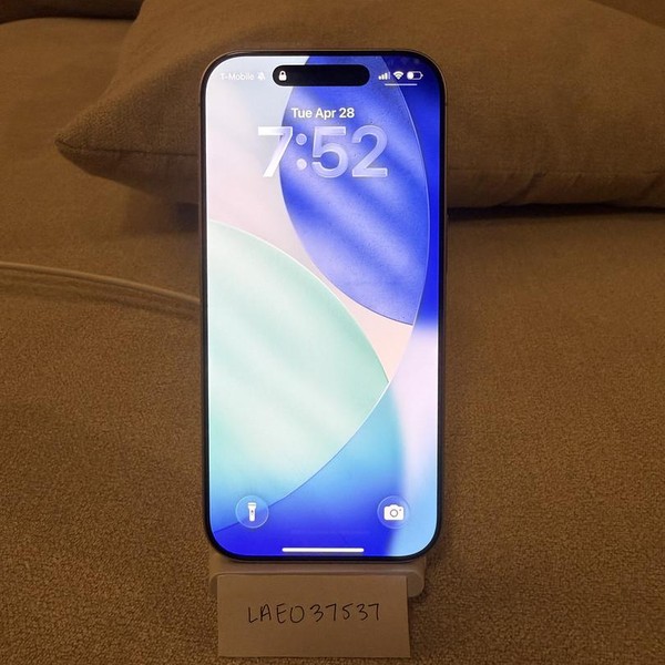 Apple iPhone 17 - Unlocked, 256 GB, Lavender, A3258