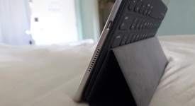 Mint
													Apple iPad Pro 10.5" - Wi-Fi, Silver, 256 GB, photo 4 of 10
