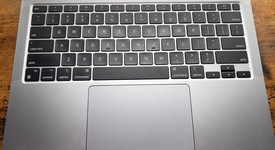 Good
													MacBook Air 2020 - 13" - Apple M1, Silver, 256 GB, 8 GB, photo 2 of 5