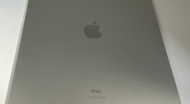 Good
													Apple iPad Pro 12.9" 5th Gen 2021 - Unlocked, Silver, 256 GB, photo 4 of 5