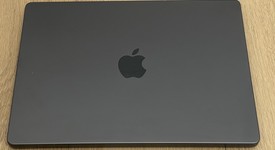 Good
													MacBook Pro Late 2023 (M3) - 14" - Apple M3 Pro 11-core, Black, 512 GB, 18 GB, 14-core GPU, photo 1 of 6