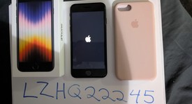 Mint
													Apple iPhone SE 3rd Gen 2022 - Unlocked, Midnight, 64 GB, A2595, photo 2 of 34