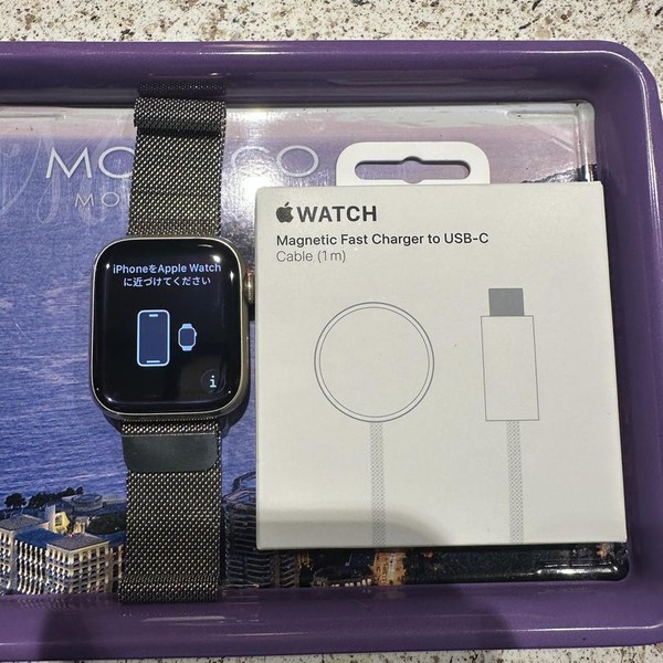 Apple Watch Series 8 45mm - Unlocked, Gold, A2774 - Cellular, Stainless