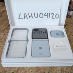 Mint Motorola Razr (2025) - Unlocked, 256 GB, Blue, 8 GB