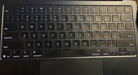 Good
													MacBook Air 2025 (M4) - 13" - Apple M4, Midnight, 256 GB, 16 GB, photo 3 of 8