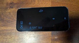 Mint
													Google Pixel 10 Pro - Unlocked, Moonstone, 128 GB, G4QUR, photo 2 of 17