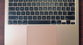 Good
													MacBook Air 2020 - 13" - Apple M1, Gold, 256 GB, 8 GB, photo 1 of 15