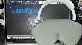 Used
													Apple AirPods Max - Green, photo 2 of 8