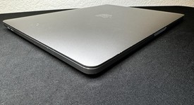 Fair
													MacBook Pro 2020 - 13" - Apple M1, Gray, 256 GB, 8 GB, photo 4 of 7