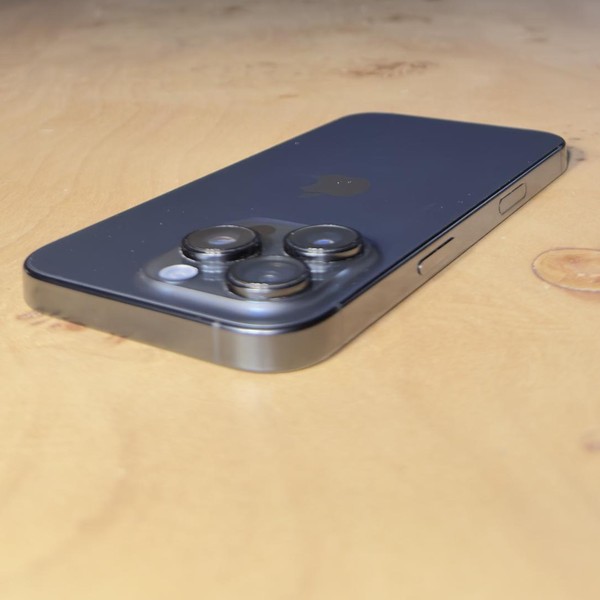 Apple iPhone 16 Pro - Unlocked, 256 GB, Black, A3083