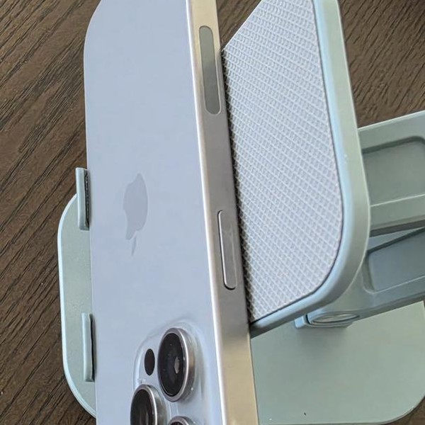 Apple iPhone 15 Pro Max - Unlocked, 256 GB, Natural, A2849