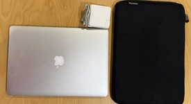 Good
													MacBook Pro 2015 (Retina) - 15" - Silver, 256 GB, 16 GB, photo 1 of 7