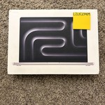 New MacBook Pro 2024 - 16 inch - Apple M4 Max 16-core, Silver, 1 TB, 48 GB