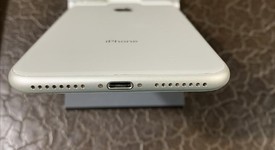 Fair
													Apple iPhone 8 Plus - T-Mobile, Silver, 64 GB, A1897, GSM, photo 3 of 7