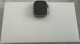 Good
													Apple Watch Ultra 49mm - Unlocked, Titanium, A2622, photo 2 of 14