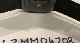 Fair
													Apple Watch SE 2nd Gen 40mm - Midnight, A2722 - GPS, Aluminum, photo 4 of 6