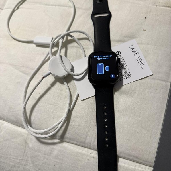 Apple Watch Series 10 42mm - Unlocked, Black, A3001 - Cellular, Aluminum