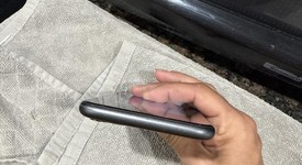 Good
													Apple iPhone 11 - Verizon, Black, 64 GB, A2111, photo 3 of 9