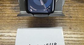 Good
													Apple Watch Series 4 44mm - Unlocked, Gray, A1976 - Cellular, Aluminum, photo 1 of 6