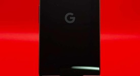 Mint
													Google Pixel 9 - T-Mobile, Obsidian, 128 GB, 12 GB, G2YBB, photo 1 of 4
