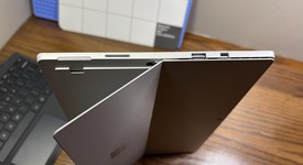 Mint
													Microsoft Surface Pro 5 (2017) - Wi-Fi, Silver, 128 GB, 4 GB, photo 4 of 10