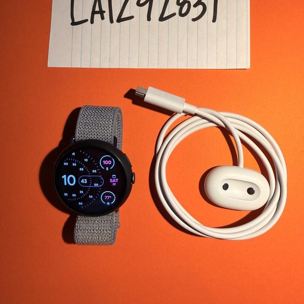 Google Pixel Watch 4 - Wi-Fi, Black, 45mm, Wi-Fi