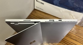 Good
													Microsoft Surface Pro 4 - 12.3 Inch - Wi-Fi, Silver, 256 GB, 8 GB, photo 4 of 6