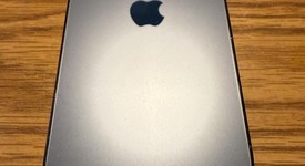 Good
													Apple iPhone 12 Pro - Unlocked, Pacific Blue, 256 GB, A2341, photo 5 of 6