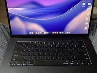 MacBook Air 2025 (M4) - 15"