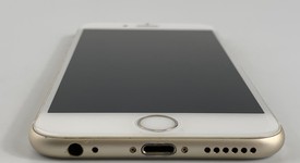 Good
													Apple iPhone 6S - Unlocked, Gold, 32 GB, A1633, photo 4 of 6