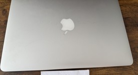 Good
													MacBook Pro 2015 (Retina) - 13" - Silver, 256 GB, 8 GB, photo 1 of 5