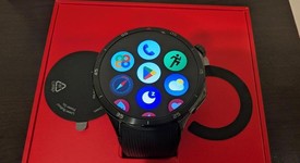 Mint
													OnePlus Watch 3 - Black Steel, 43mm, photo 1 of 6