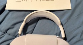 Used
													Apple AirPods Max USB-C - Purple, photo 1 of 6