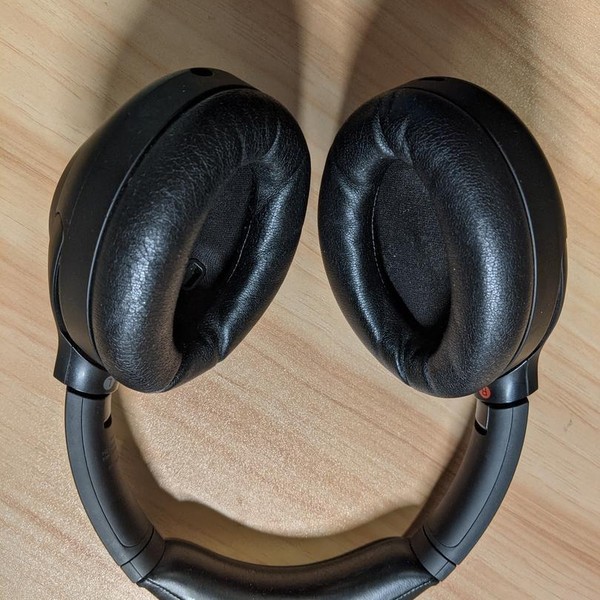 Sony WH-1000XM4 - Black